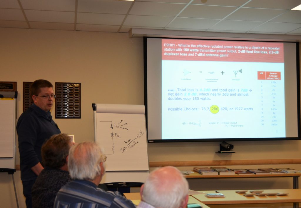 Wayne Wagner Teaching the Extra License Class