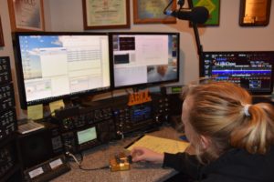 CW - Abby On The Key