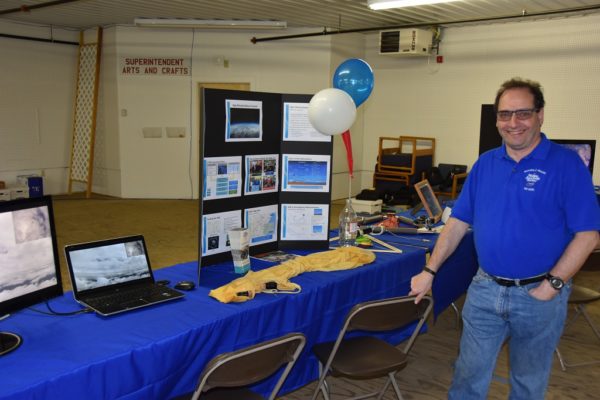 NETT: High Altitude Balloon Display