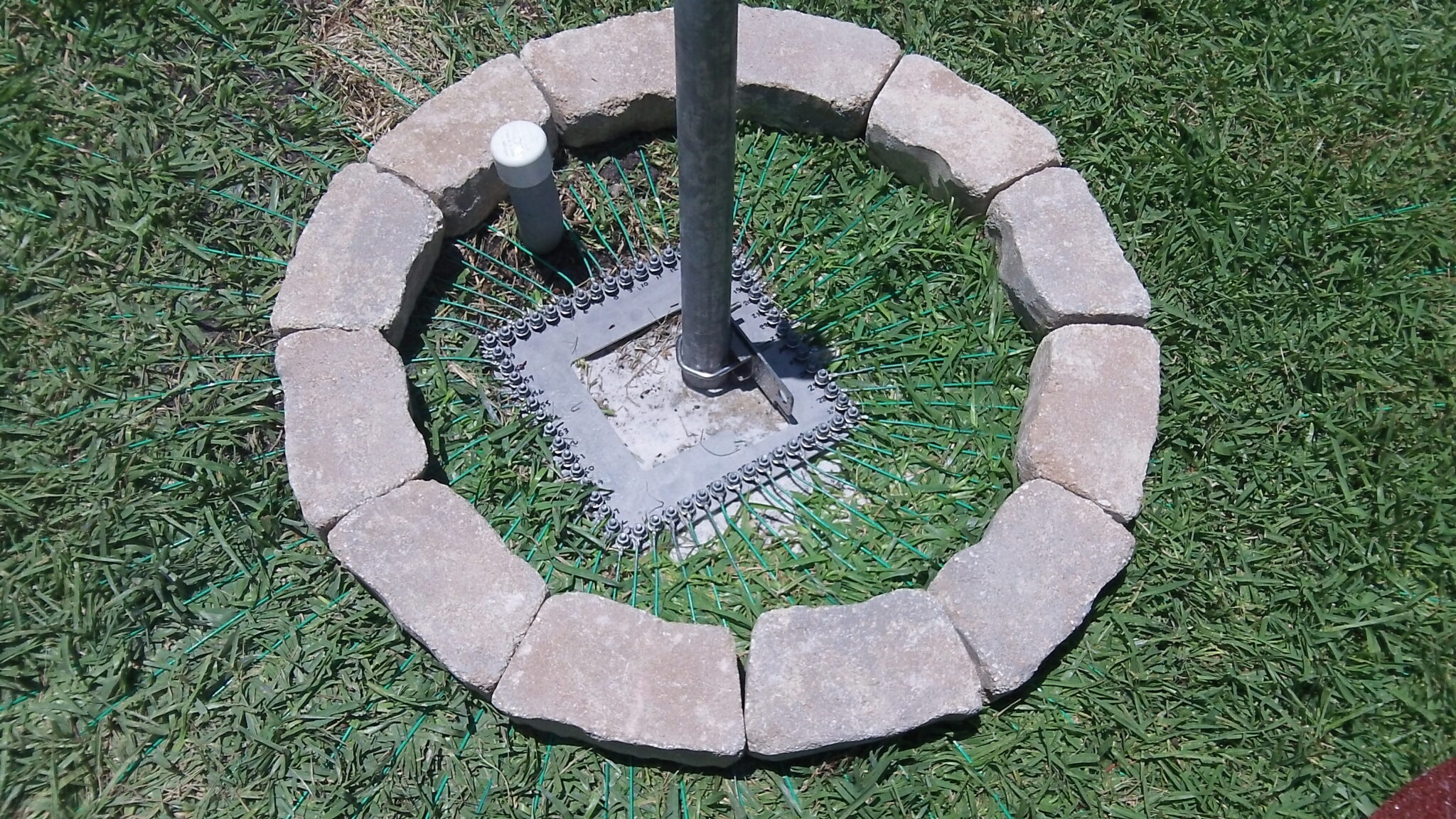 A Flagpole Antenna Project for Residential Settings