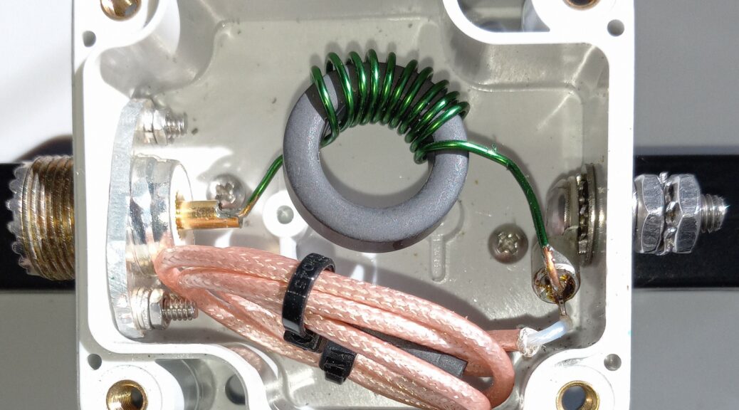 Highly Efficient LMatching Networks for EndFed HalfWave Antennas